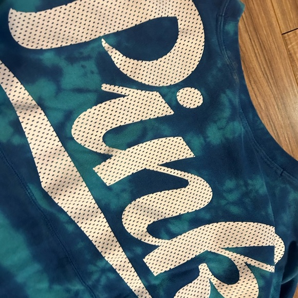 Pink brand long sleeved shirt - Picture 4 of 4